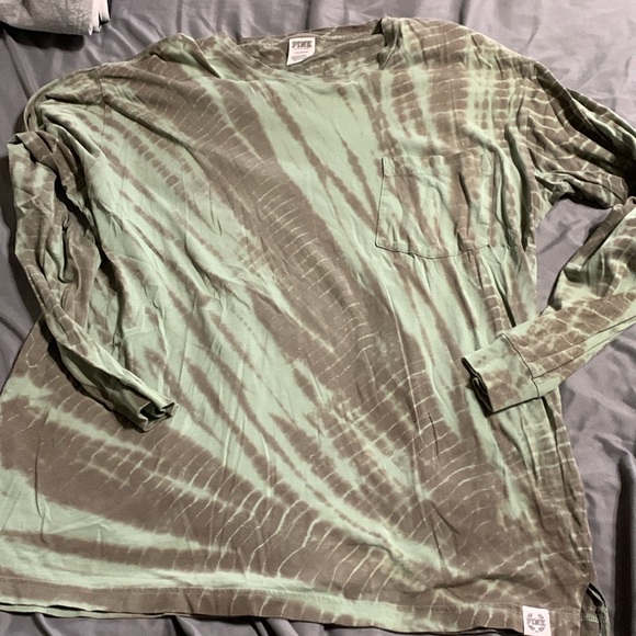 PINK Victoria's Secret Tops - PINK Victoria’s Secret L